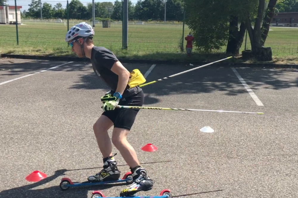 En vidéo : entraînement technique à ski-roues