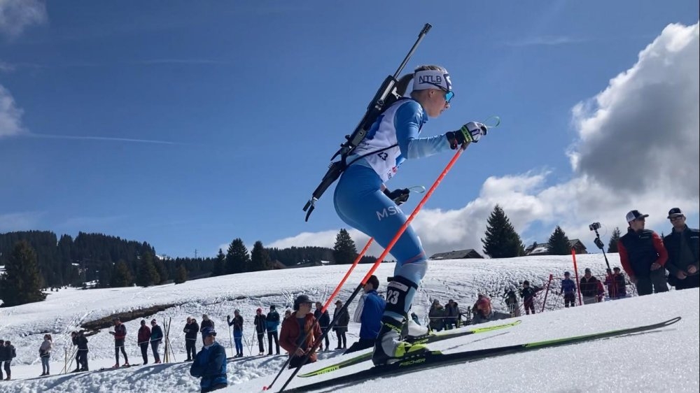 Capucine aux championnats de France de biathlon